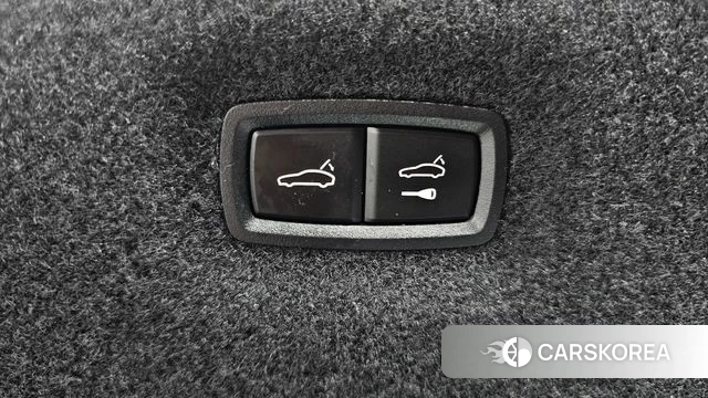 Porsche Taycan id 3826379 из Кореи 11