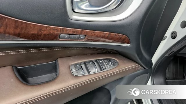 Infiniti QX60 id 4203412 из Кореи 11