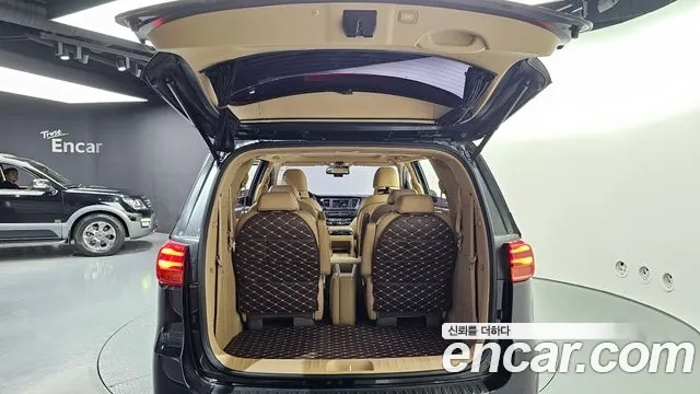 Kia The New Carnival id 2922849 из Кореи 11