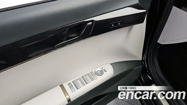 Hyundai Grandeur (GN7) id 2842684 из Кореи 11