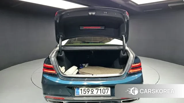 Genesis G90 id 3356096 из Кореи 11