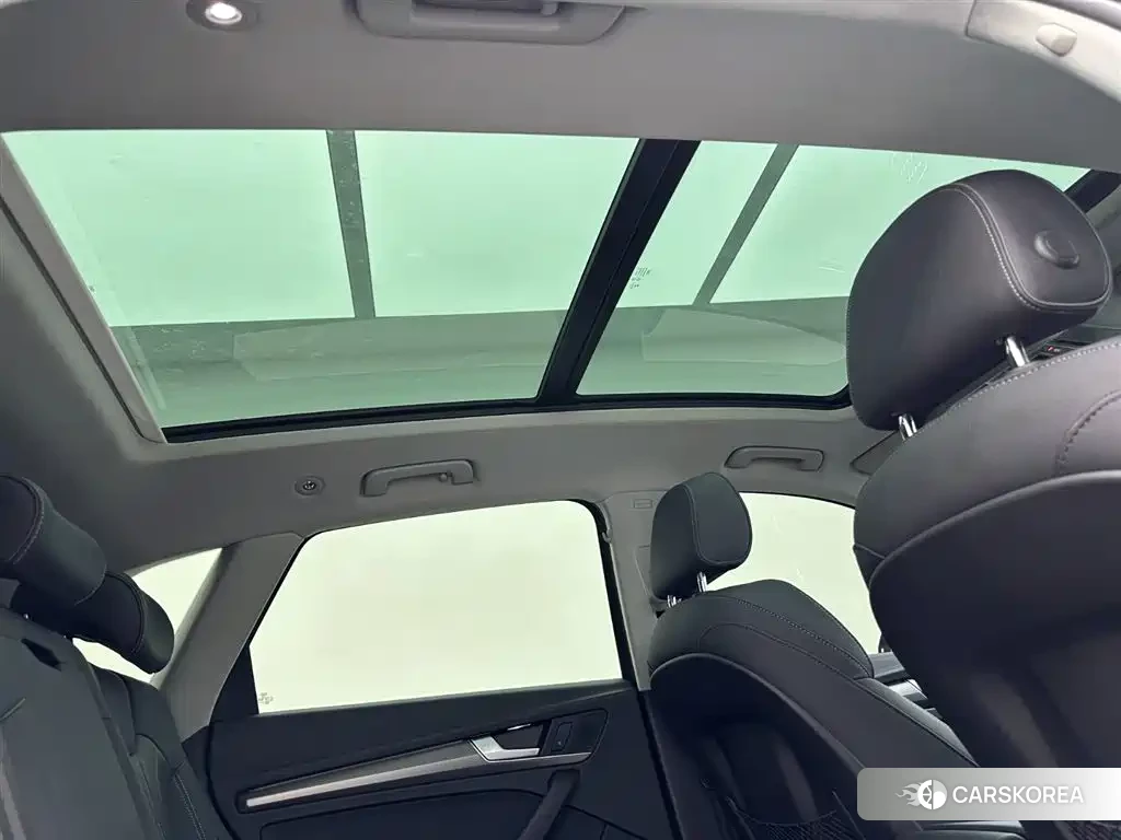 Audi Q5L id 4577416 из Китая 11