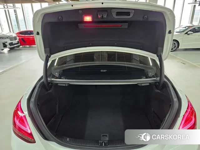 Mercedes-Benz C-Class W205 id 3396082 из Кореи 11