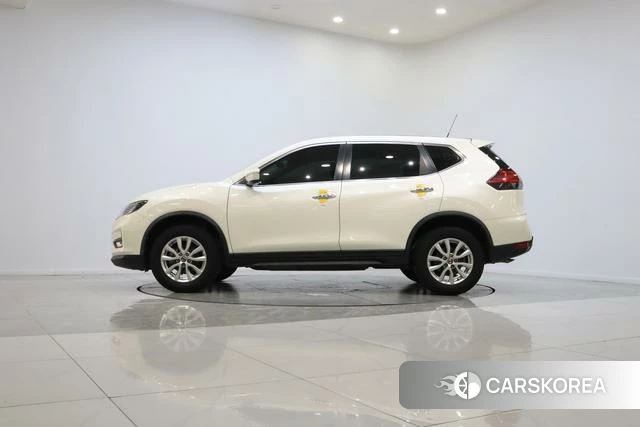 Nissan Qijun id 4334912 из Китая 11