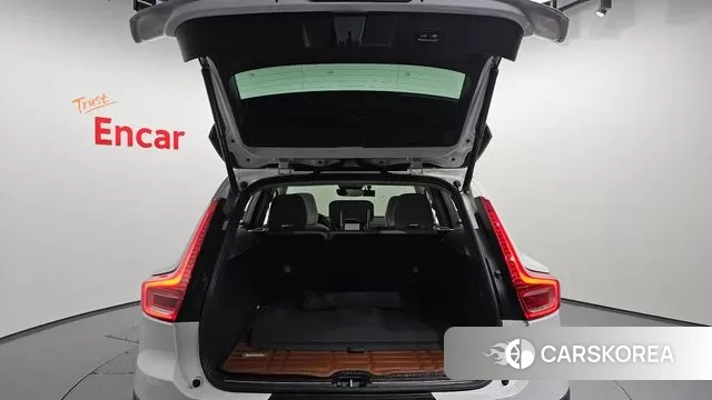 Volvo XC40 id 3268207 из Кореи 11