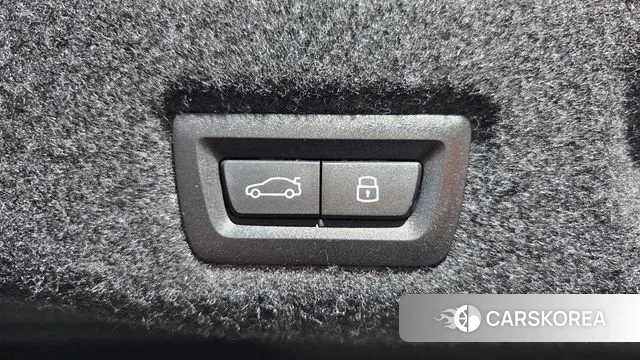 BMW 5 Series (G60) id 3733925 из Кореи 11