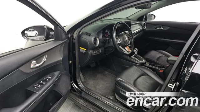 Kia Come New K3 id 2623700 из Кореи 11