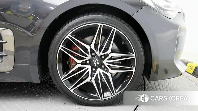 Kia Stinger id 4918936 из Кореи 11