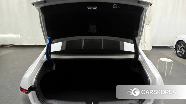 Hyundai Grandeur (GN7) id 3877483 из Кореи 11