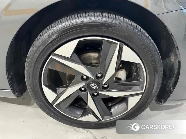 Hyundai Avante (CN7) id 3335377 из Кореи 11