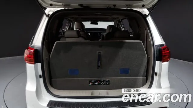 Kia The New Carnival id 2505186 из Кореи 11