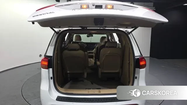 Kia All New Carnival id 3641786 из Кореи 11