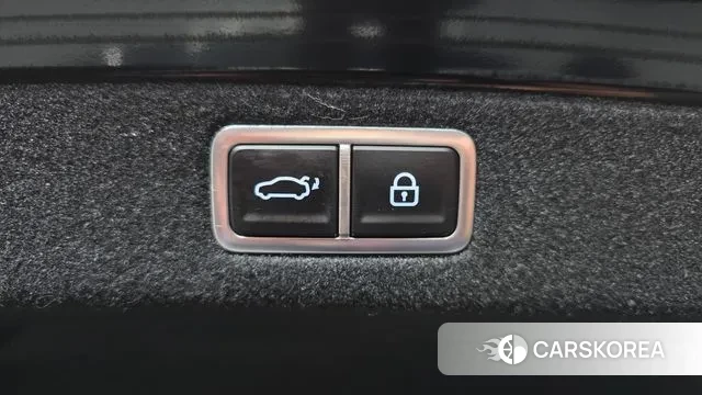 Hyundai Grandeur (GN7) id 3591195 из Кореи 11