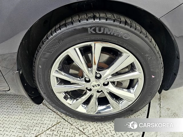 Kia The New Carnival id 3814328 из Кореи 11