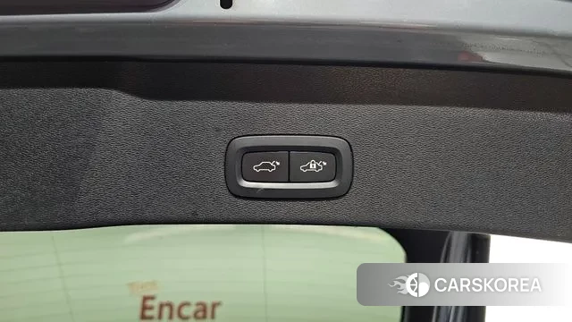 Volvo C40 Richards id 3300455 из Кореи 11