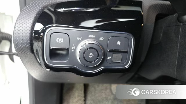 Mercedes-Benz A-Class W177 id 4604360 из Кореи 11