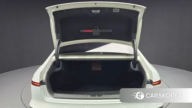 Hyundai Grandeur (GN7) id 2910127 из Кореи 11