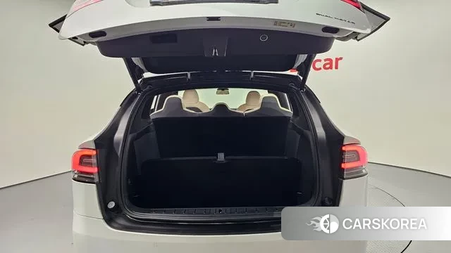 Tesla Model X id 2976231 из Кореи 11