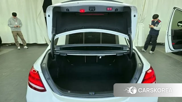 Mercedes-Benz E-Class W213 id 3766331 из Кореи 11