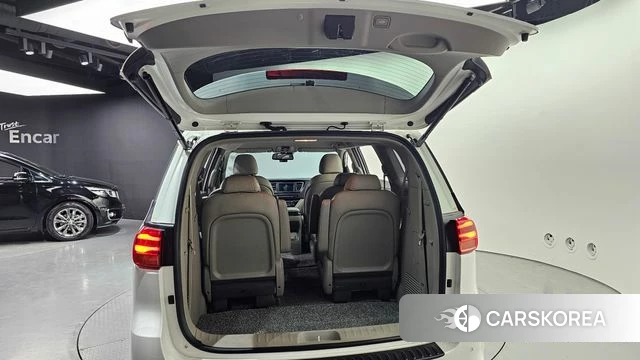 Kia The New Carnival id 4485837 из Кореи 11