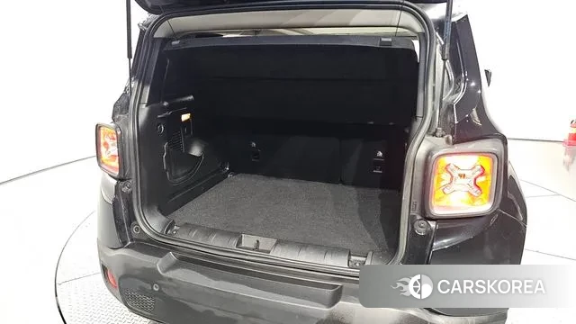 Jeep Renegade id 3165092 из Кореи 11