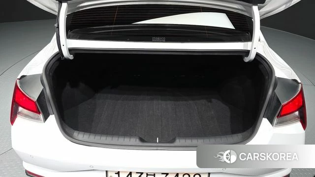 Hyundai Avante Hybrid (CN7) id 4609100 из Кореи 11