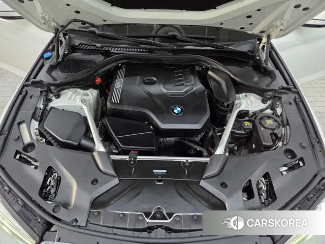 BMW 5 Series (G30) id 3476656 из Кореи 11