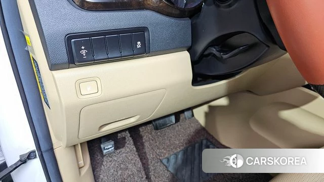 Kia The New Carnival id 4294952 из Кореи 11