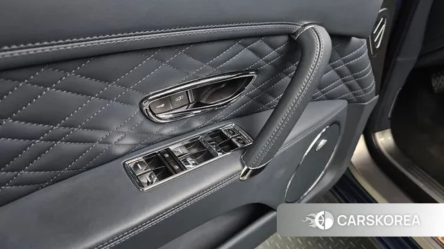Bentley Flying Spur 2nd Generation id 3039371 из Кореи 11
