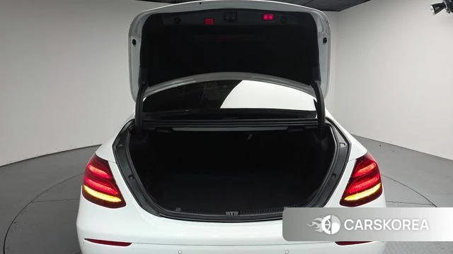 Mercedes-Benz E-Class W213 id 4490305 из Кореи 11