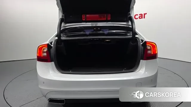 Volvo S60 id 3728761 из Кореи 11