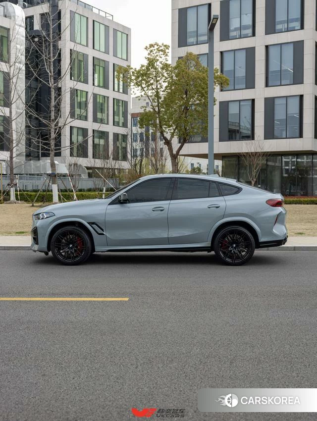 BMW X6 M id 4239264 из Китая 11