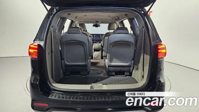 Kia The New Carnival id 2579794 из Кореи 11