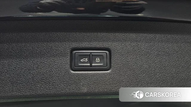 Audi Q8 (4M) id 3630110 из Кореи 11