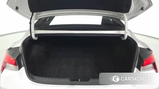 Hyundai Avante Hybrid (CN7) id 4469714 из Кореи 11