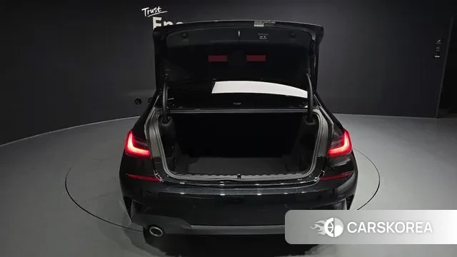 BMW 3 Series (G20) id 3540556 из Кореи 11