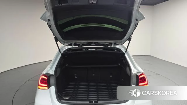 Mercedes-Benz A-Class W177 id 4350355 из Кореи 11