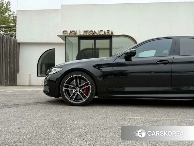 BMW M5 id 4256874 из Китая 11