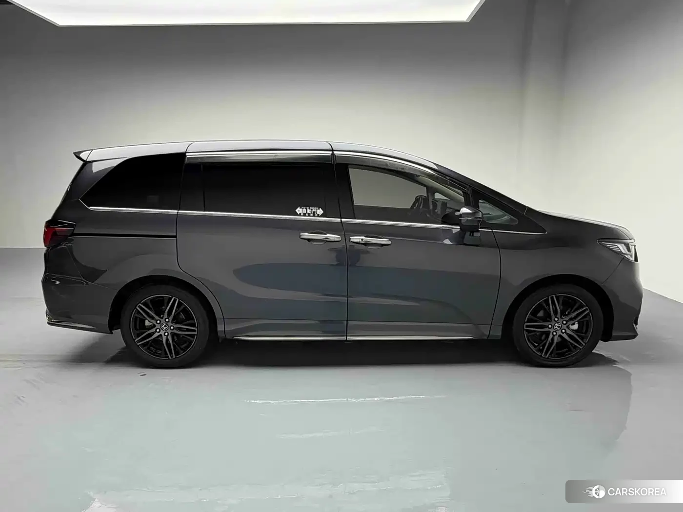 Honda Odyssey id 4514116 из Китая 11