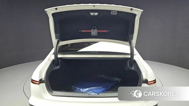 Hyundai Grandeur (GN7) id 4194456 из Кореи 11