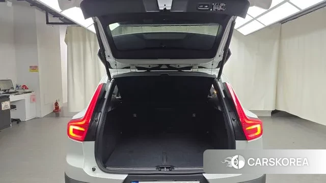 Volvo XC40 id 3238116 из Кореи 11