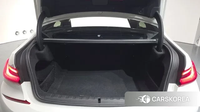 BMW 3 Series (G20) id 3003653 из Кореи 11