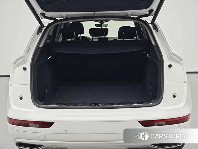 Audi Q5L id 4209222 из Китая 11