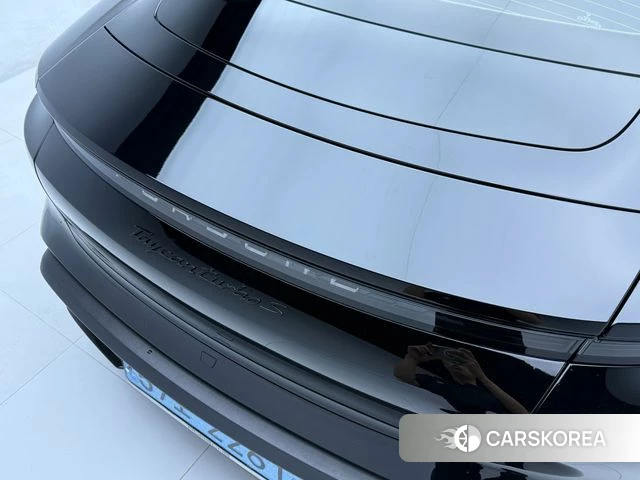 Porsche Taycan id 4282851 из Кореи 11