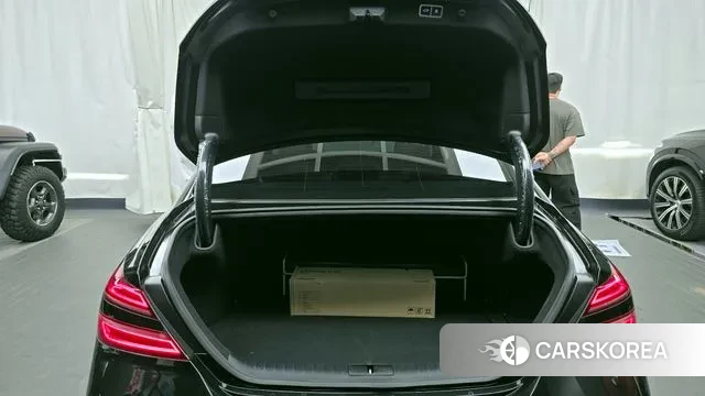 Genesis The New G70 id 3011954 из Кореи 11