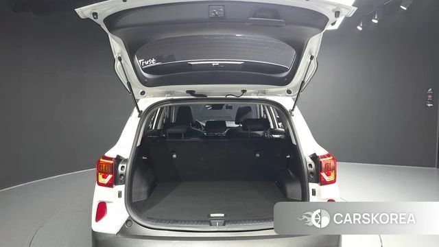 Kia Seltos id 4463744 из Кореи 11