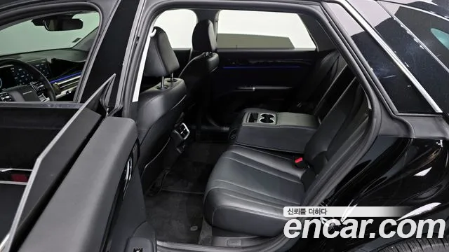 Hyundai Grandeur (GN7) id 2739730 из Кореи 11