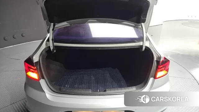 Hyundai The New Avante AD id 3356906 из Кореи 11