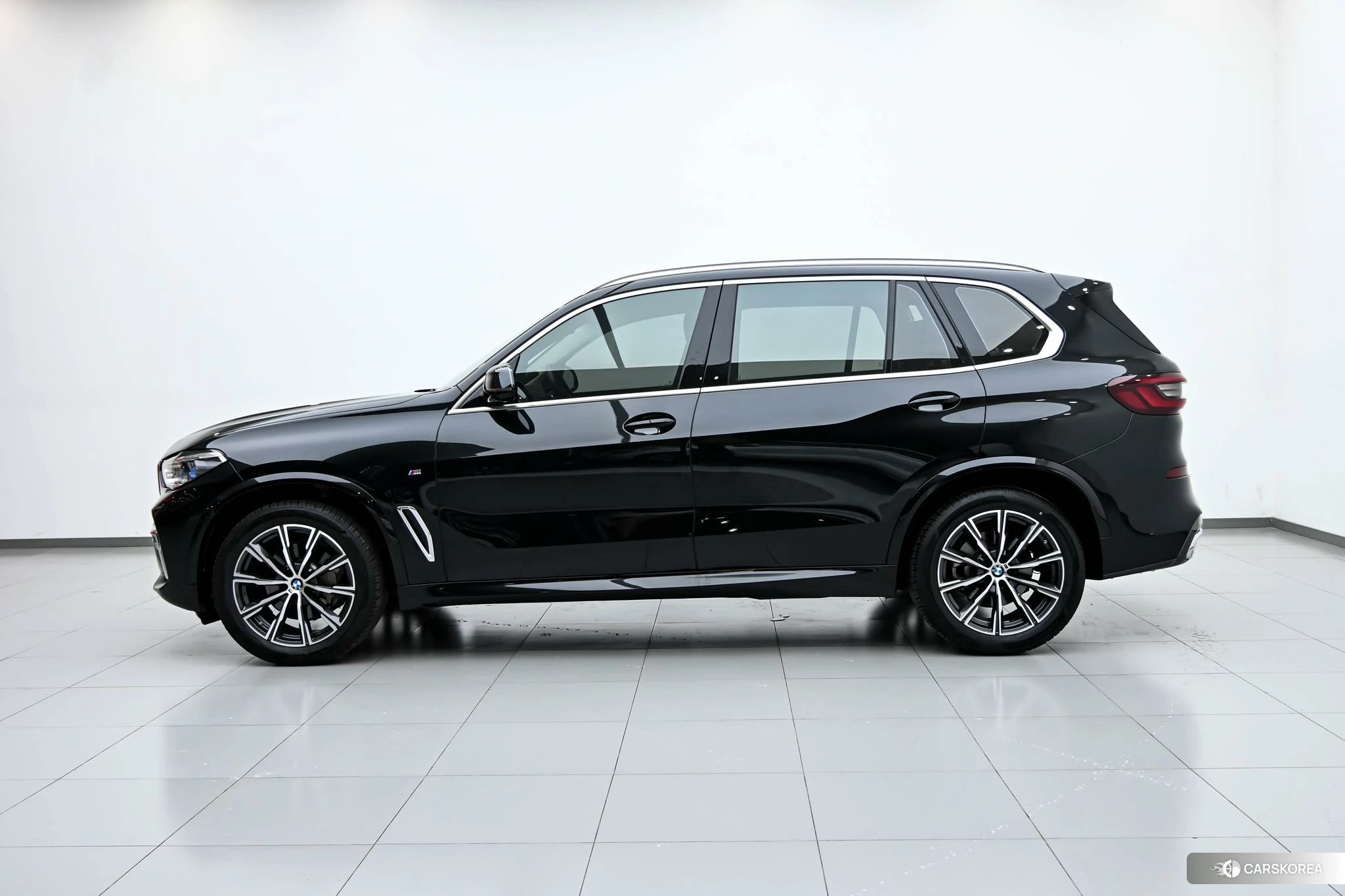 BMW X5 id 4492842 из Китая 11