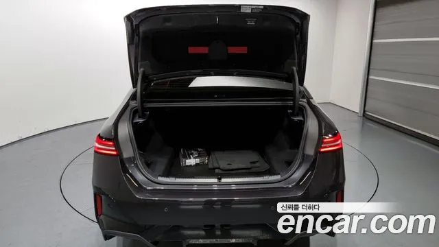 BMW 5 Series (G60) id 2526569 из Кореи 11